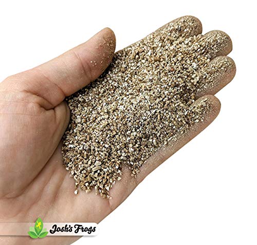 3. Josh's Frogs Vermiculite