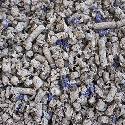 7. Vitakraft Fresh World Ultra Strength Paper Bedding & Litter for Small Animals